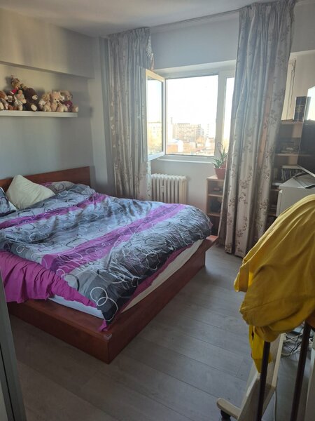 Crangasi, 2 minute metrou